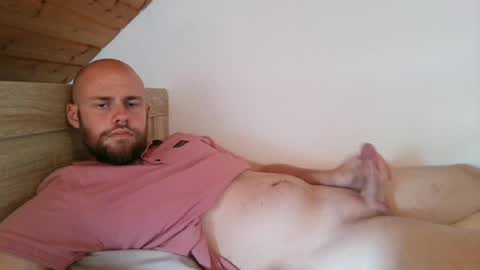 Snapshot of foniks96 chatting on 06.29.26 Martin Grob online show from 06.29.26