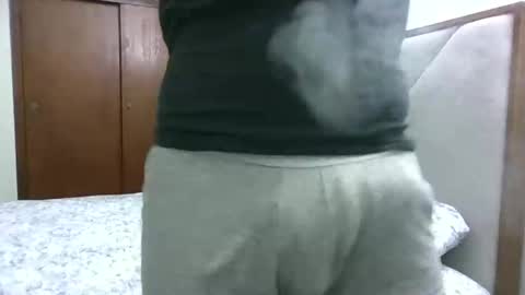 fonzi_flores online show from 02.10.26