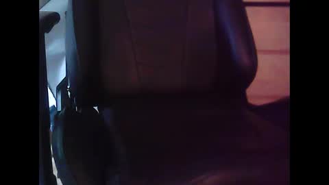 Hooz2no online show from 09.23.25