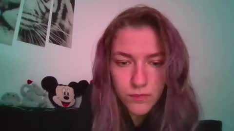 Snapshot of forbidden_doll chatting on 12.20.25 Pussy Queen online show from 12.20.25