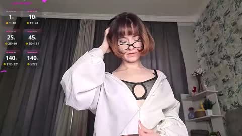 Laura online show from 10.05.25