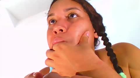 emely and felix online show from 12.11.24