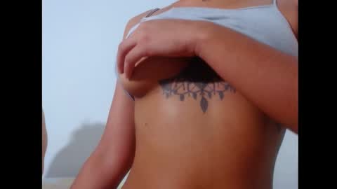 emely and felix online show from 01.23.25