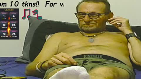 Snapshot of forexxxx_man chatting on 06.08.26 doc online show from 06.08.26