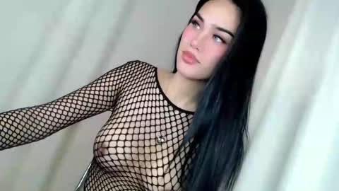 KHATRINA STACIE MARIE online show from 04.26.26