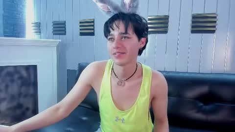 .  FOX WHITE .  online show from 07.16.26