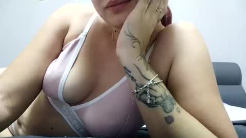 foxx193350 online show from 10.13.25