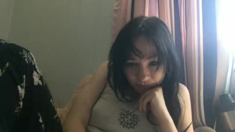 Snapshot of foxxyroxxygoth chatting on 06.20.26 foxxyroxxygoth online show from 06.20.26