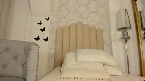 Foxy online show from 12.24.24