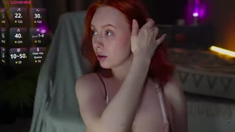 Snapshot of foxy_callista_ chatting on 07.17.26 Foxy Callista online show from 07.17.26