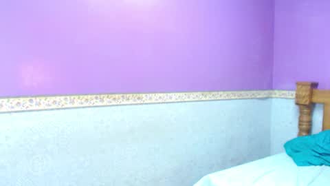 Ella online show from 03.08.25