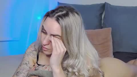 Foxy Kimmi online show from 03.06.26