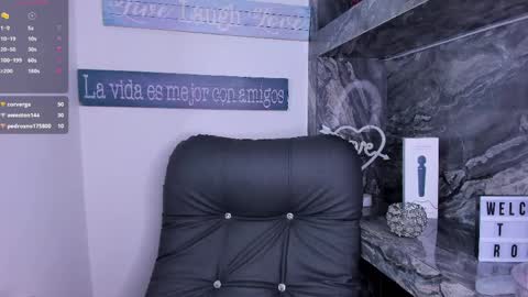 Miss Vilma online show from 04.11.26