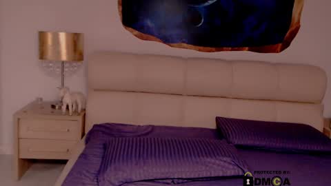 Snapshot of foxydevilish chatting on 12.29.24 Fox online show from 12.29.24