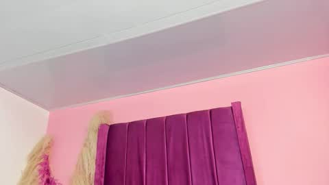 Snapshot of foxyhillx chatting on 11.28.25 foxyhillx online show from 11.28.25