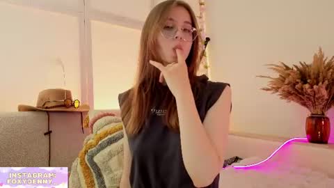 Snapshot of foxysecret_ chatting on 06.12.26 foxysecret_ online show from 06.12.26