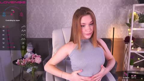 Snapshot of foxyykate chatting on 12.15.24 Kate online show from 12.15.24