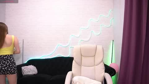 Snapshot of foxyykate chatting on 10.01.25 Kate online show from 10.01.25