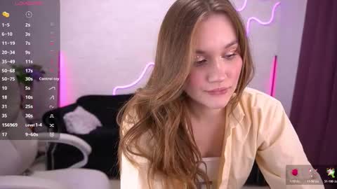 Snapshot of foxyykate chatting on 10.22.25 Kate online show from 10.22.25