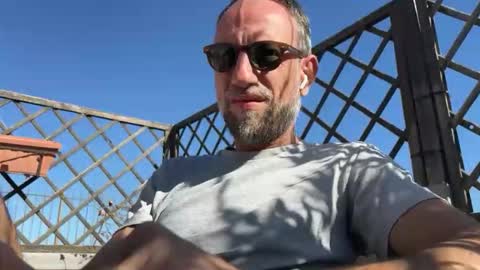 fra___ online show from 10.28.25