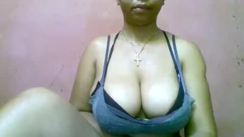 fracisca2204 online show from 11.13.25