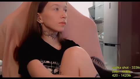 fran_bow online show from 10.09.25