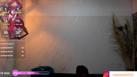 Snapshot of francesca_bbw chatting on 01.08.25 online show from 01.08.25