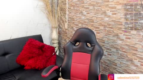 Snapshot of francesca_bbw chatting on 01.17.25 online show from 01.17.25