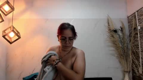 Snapshot of francesca_bbw chatting on 02.10.25 online show from 02.10.25