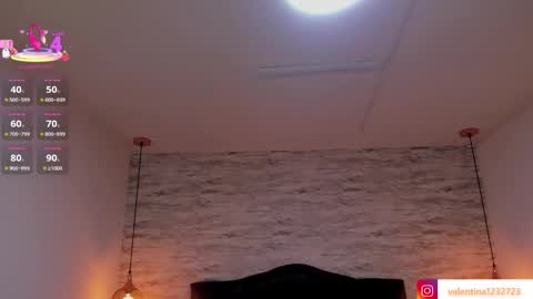 Snapshot of francesca_bbw chatting on 10.28.25 online show from 10.28.25