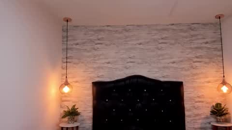 Snapshot of francesca_bbw chatting on 11.10.25 online show from 11.10.25