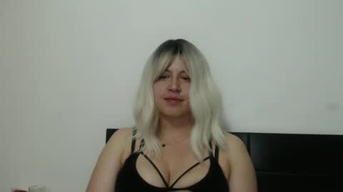 Snapshot of francescaasmith chatting on 02.21.25 Francesca online show from 02.21.25