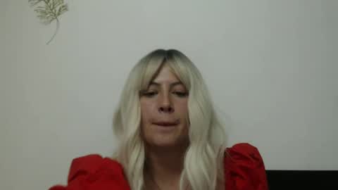 Snapshot of francescaasmith chatting on 02.25.25 Francesca online show from 02.25.25