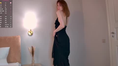 Snapshot of francesday chatting on 07.15.26 Frances online show from 07.15.26