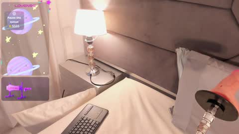 Snapshot of franceska_milf chatting on 09.20.25 franceska_milf online show from 09.20.25