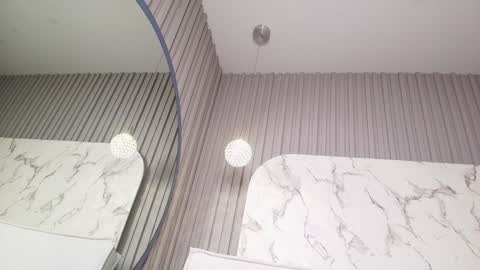 franchesca_de_luca online show from 01.03.25