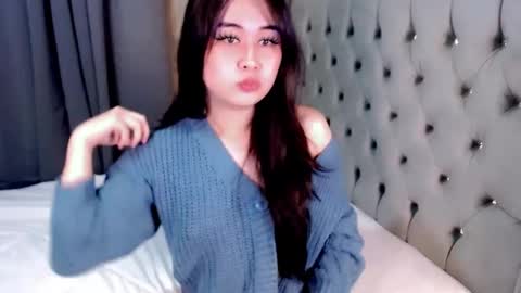 Snapshot of franchesca_fucks chatting on 02.23.25 LOVE online show from 02.23.25