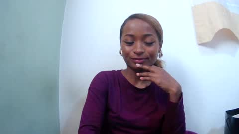 Snapshot of francine925426 chatting on 07.13.26 francine925426 online show from 07.13.26