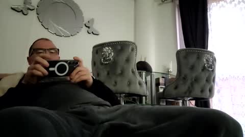 Snapshot of franciscomalin chatting on 03.10.25 franciscomalin online show from 03.10.25