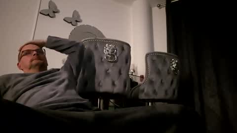 Snapshot of franciscomalin chatting on 11.09.25 franciscomalin online show from 11.09.25