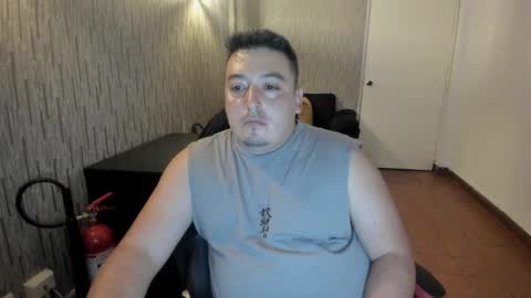 Snapshot of francoisroy chatting on 02.17.25 Juan online show from 02.17.25