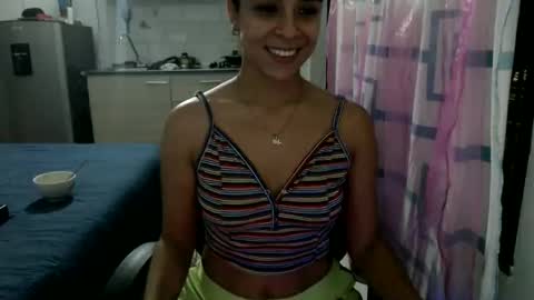 Snapshot of franfinee chatting on 10.06.25 franfinee online show from 10.06.25