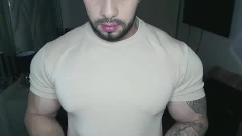 frank_foxx1 online show from 10.31.25