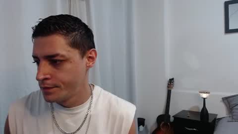 Snapshot of frank_millers chatting on 06.16.26 Frank online show from 06.16.26