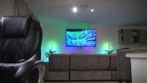 Frank Farrell. Hey remember to give me a thumbs up Ty online show from 01.17.26