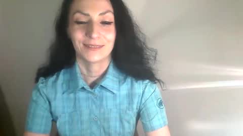 Snapshot of frankieteasing chatting on 12.20.24 frankieteasing online show from 12.20.24