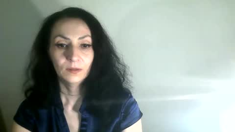 Snapshot of frankieteasing chatting on 12.21.24 frankieteasing online show from 12.21.24