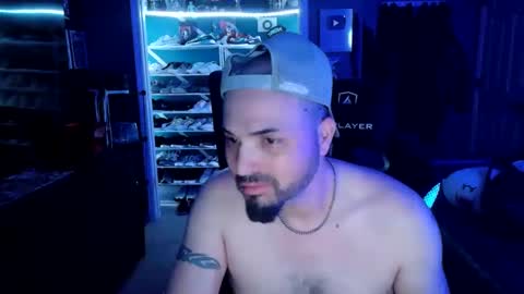Snapshot of frankievw9 chatting on 10.20.25 frankievw9 online show from 10.20.25