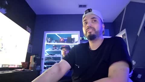 Snapshot of frankievw9 chatting on 10.20.25 frankievw9 online show from 10.20.25