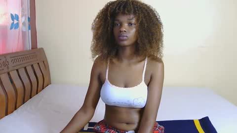 Snapshot of freakky_nessa chatting on 02.26.25 Nessa-Independent model online show from 02.26.25